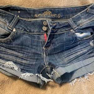 Almost Famous shorts